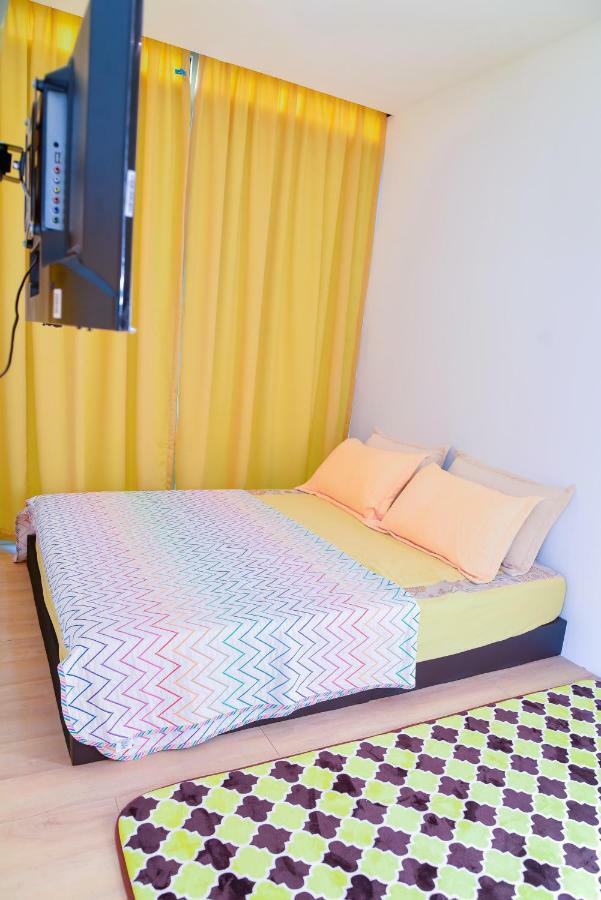 Purple Cube At Lumut Cube Homestay Kontena Екстер'єр фото